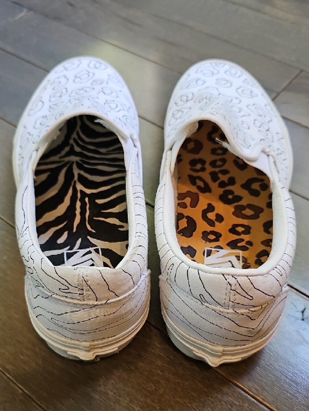 VANS Classic White Slip-On U-Paint Sneakers Leopard/Zebra Outline, M 9.5, W 11 - Picture 3 of 7